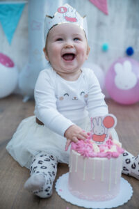 Cakesmash, cakesmash amstelveen, baby taart fotografie, Cakesmash aalsmeer, Sier en Zoet, Stefanie de Boer Fotografie