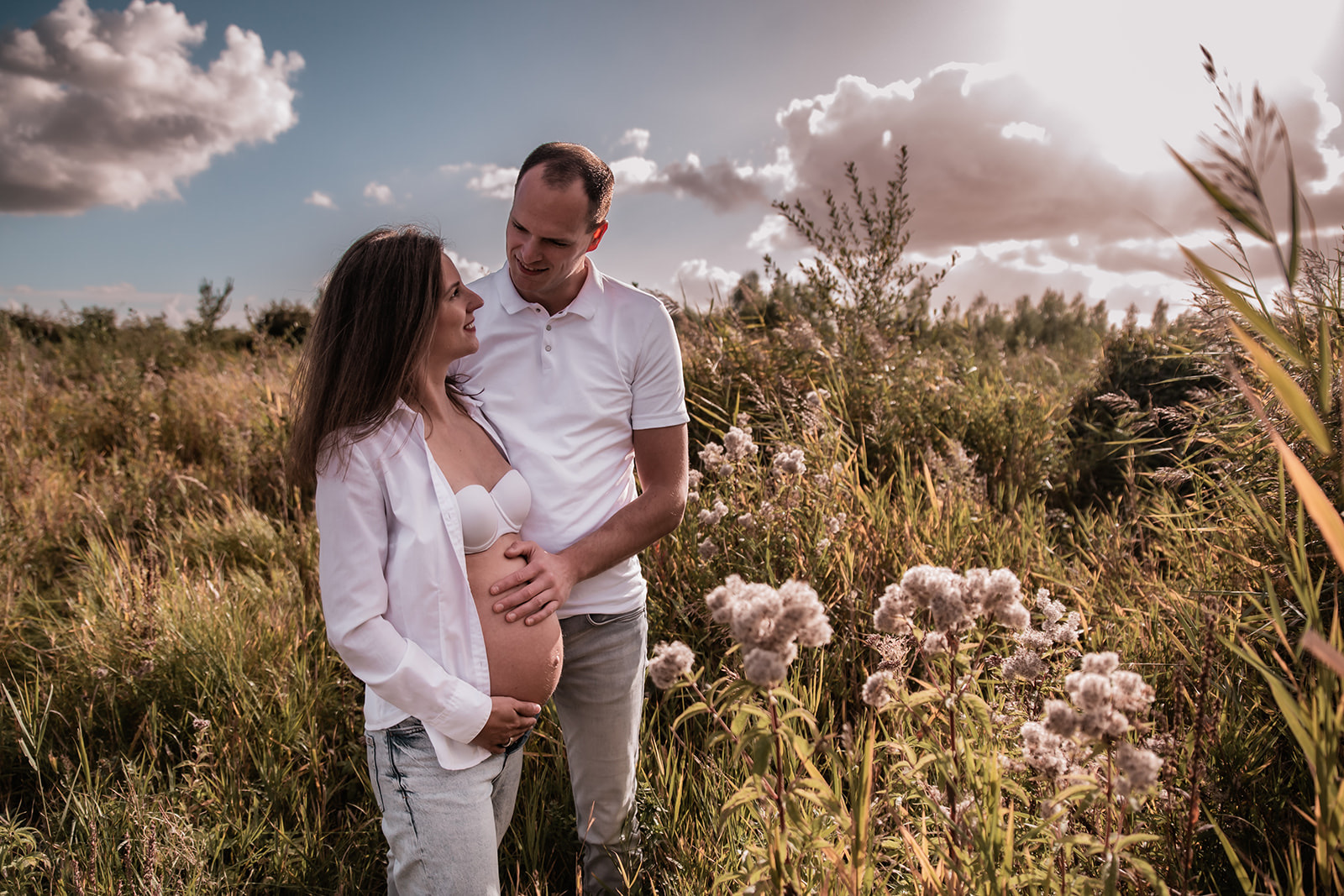 Zwangerschaps shoot, zwangerschapsfotografie, zwangerschapsfotografie amstelveen, zwangerschapsfotografie aalsmeer, zwangerschapsfotografie uithoorn, zwangerschapsfotografie hoofddorp,
