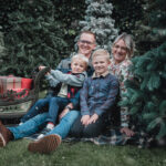Kerst fotoshoot Aalsmeer, Kerst fotoshoot met lantaarn, kerstfoto, kerstfotoshoot, kerst mini sessions, christmasminis, christmas mini sessions, Amstelveen, amsterdam, uithoorn, aalsmeer, hoofddorp, diemen