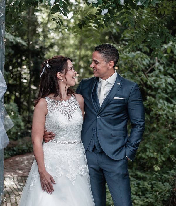 bruiloft, bruiloft Olmenhorst, Bruidstaart, bruiloftsfotograaf aalsmeer, trouwfotograaf aalsmeer,